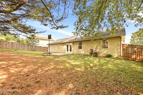 Tiny photo for 6024 Newington Lane, Knoxville, TN 37912 (MLS # 1356318)