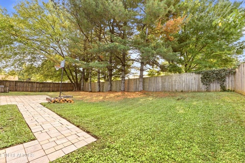 Tiny photo for 6024 Newington Lane, Knoxville, TN 37912 (MLS # 1356318)