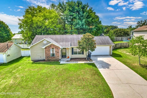 Tiny photo for 6024 Newington Lane, Knoxville, TN 37912 (MLS # 1356318)