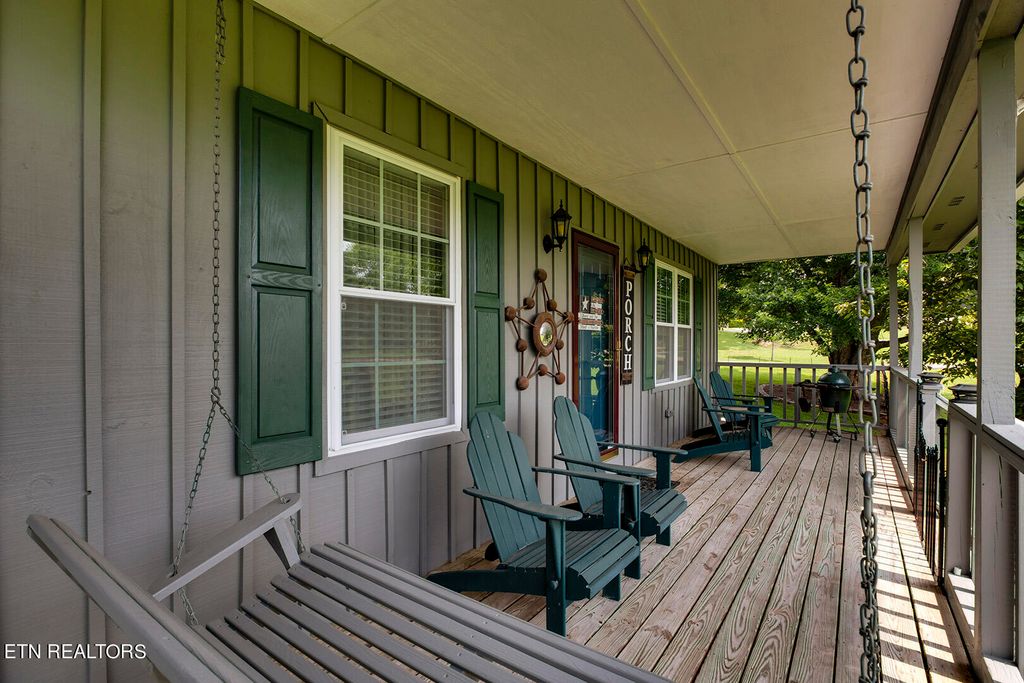 Photo of 209 Lovin Farm Rd, Vonore, TN 37885 (MLS # 1271716)