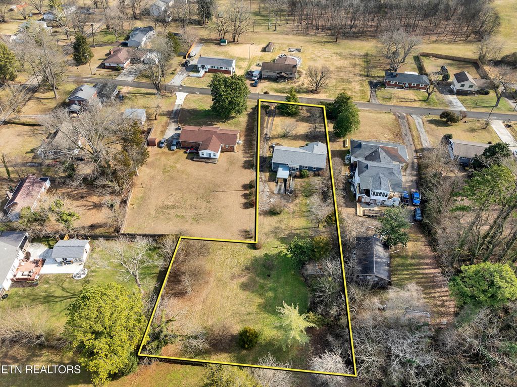 Photo of 409 Bridge View Rd, Knoxville, TN 37914 (MLS # 1333825)