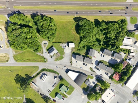 Tiny photo for 6365 Highway 411, Madisonville, TN 37354 (MLS # 1347787)
