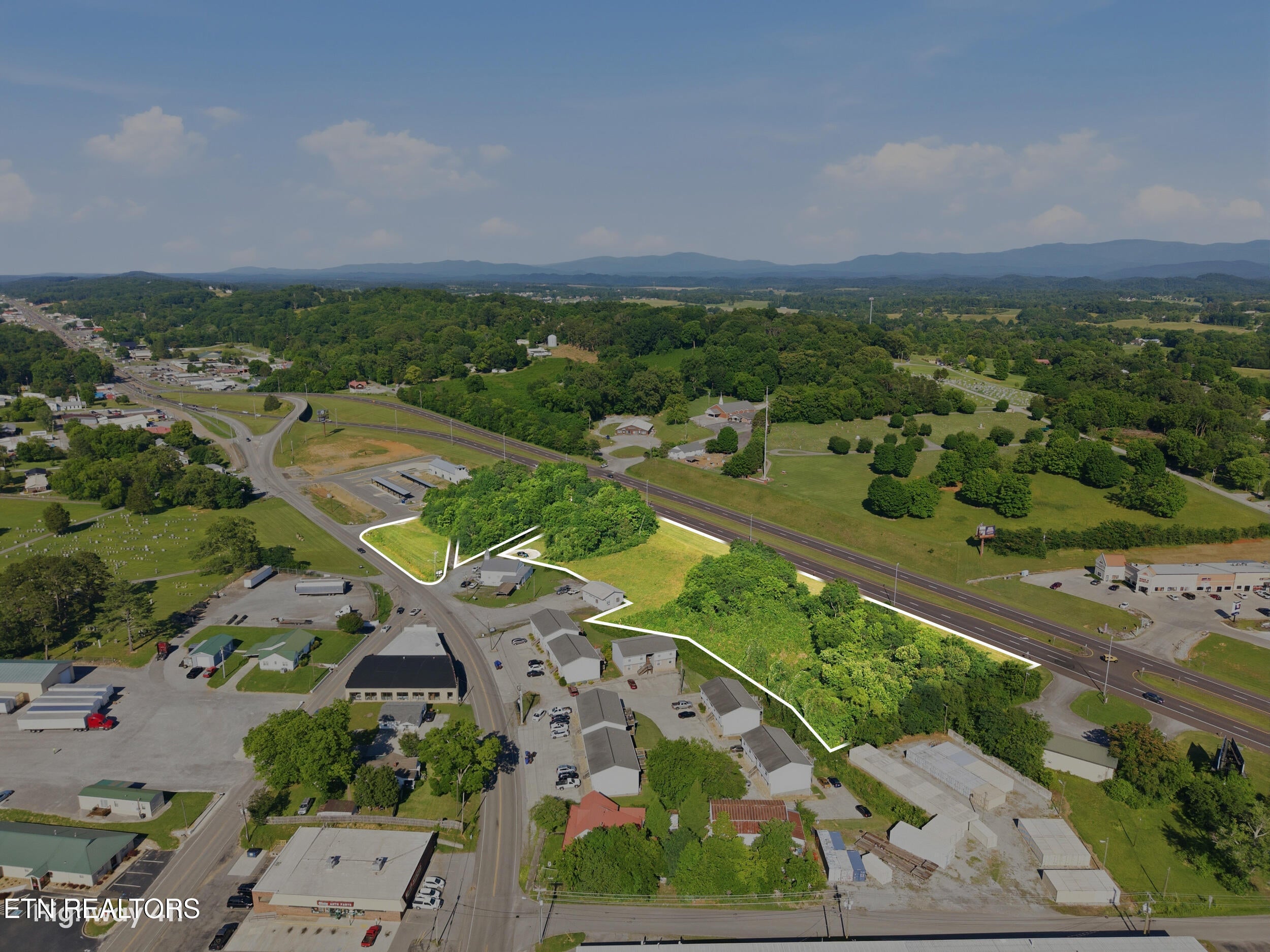 6365 Highway 411