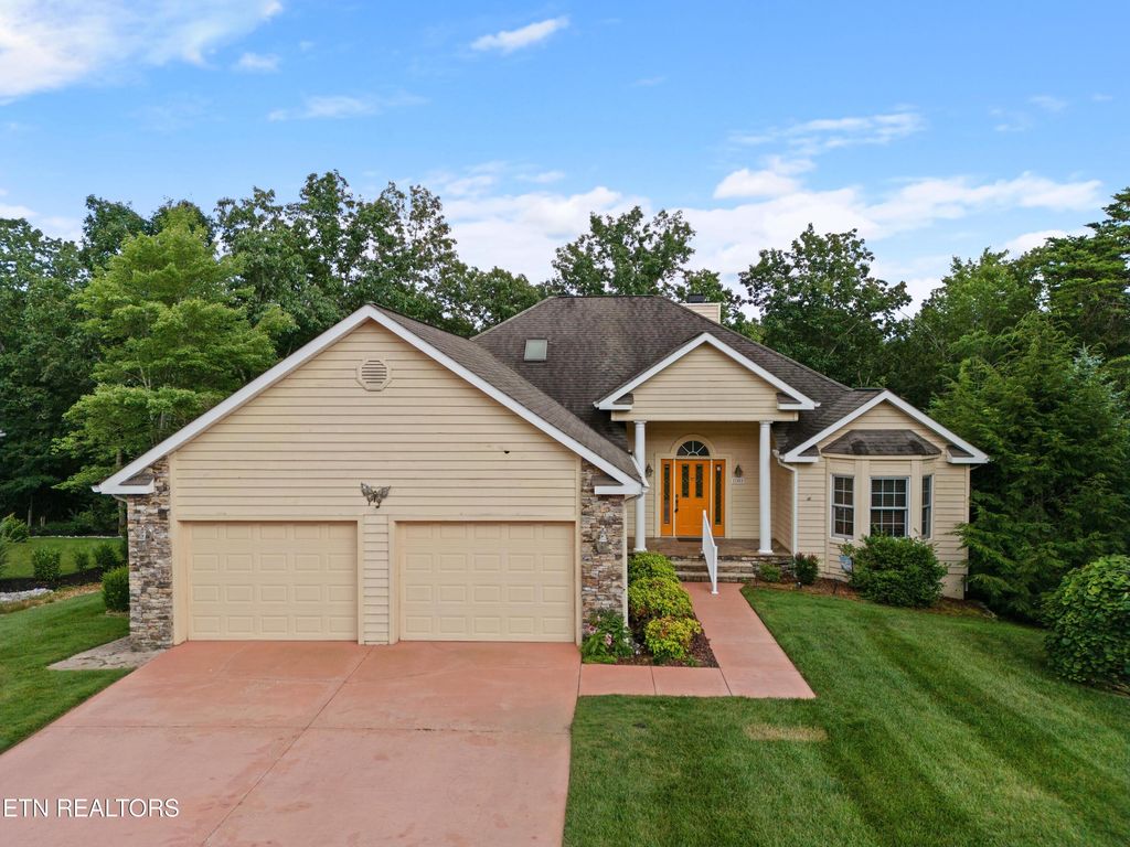 Photo of 156 Mountain View Drive, Crossville, TN 38558 (MLS # 1308340)