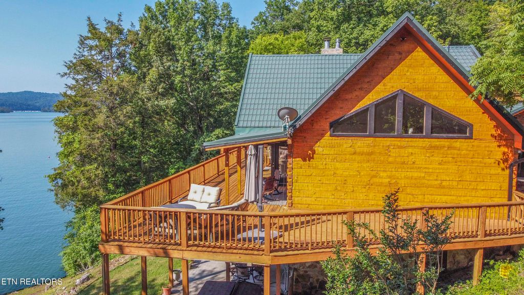 Photo of 115 Big Bend Point, Sharps Chapel, TN 37866 (MLS # 1306635)