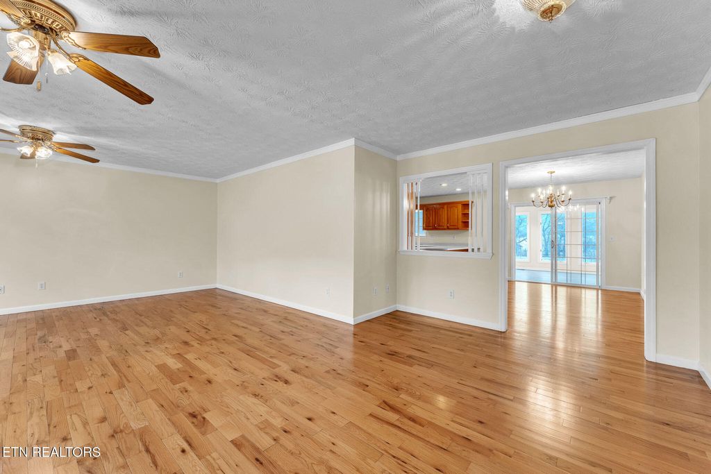 Photo of 305 Medlin Pike, Evensville, TN 37332 (MLS # 1331091)