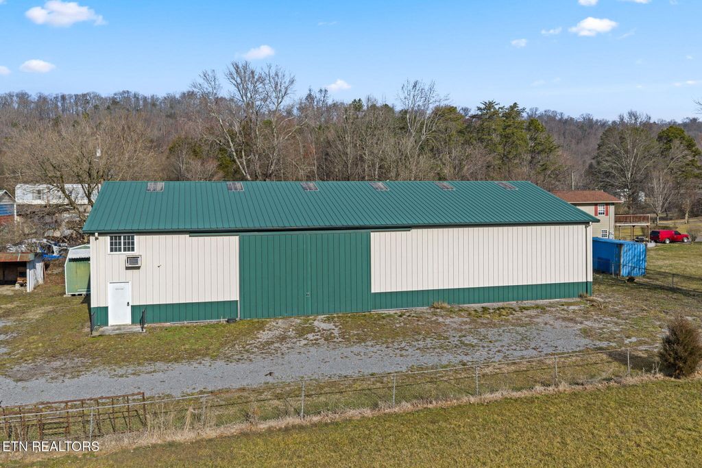 Photo of 2360 Mynatt Rd, Knoxville, TN 37918 (MLS # 1329327)
