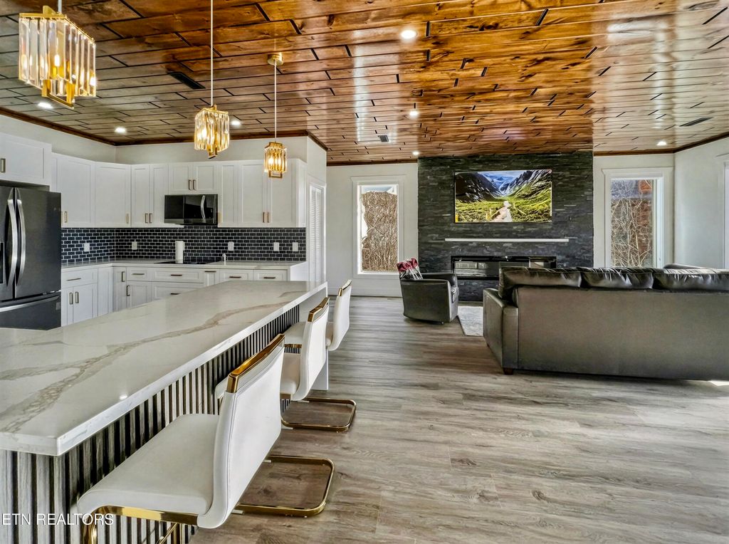 Photo of 1924 Walker Tr, Sevierville, TN 37876 (MLS # 1336733)