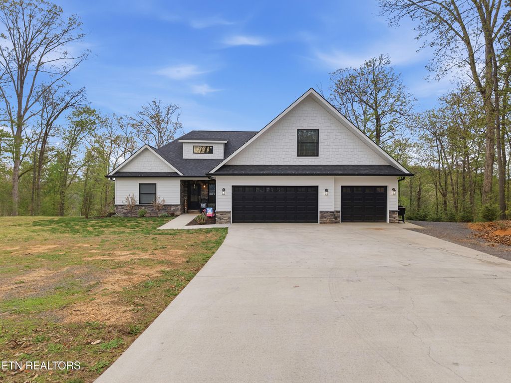Photo of 946 Parks Ferry Rd, Friendsville, TN 37737 (MLS # 1335290)
