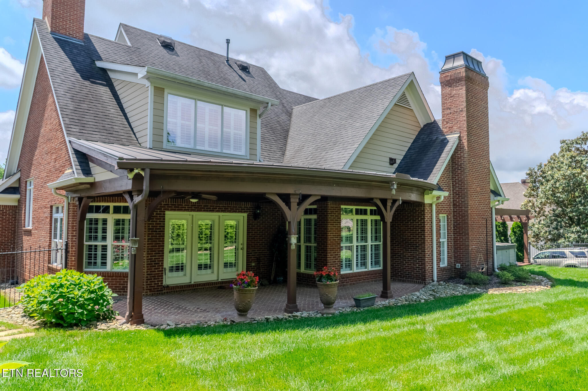 735 Prince George Parish Drive