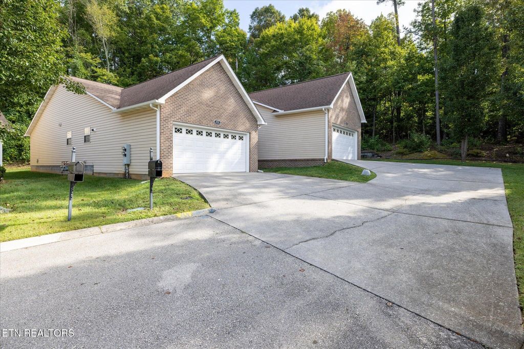 Photo of 4434 Avery Village Way, Knoxville, TN 37921 (MLS # 1317149)