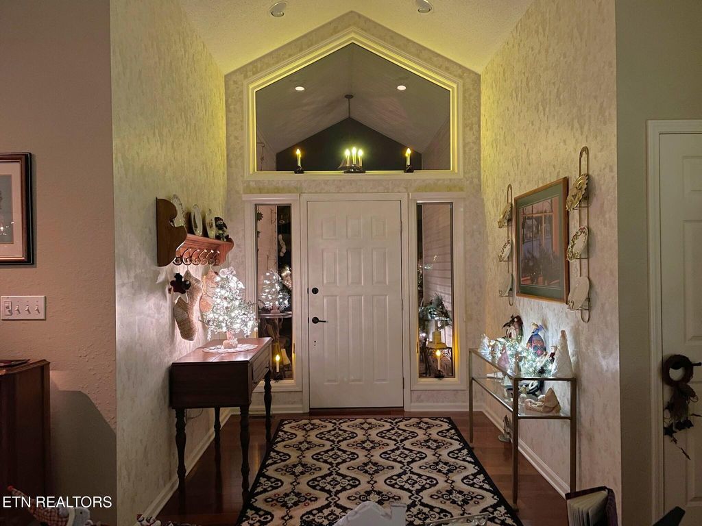 Photo of 219 Tuhdegwa Lane, Loudon, TN 37774 (MLS # 1324579)