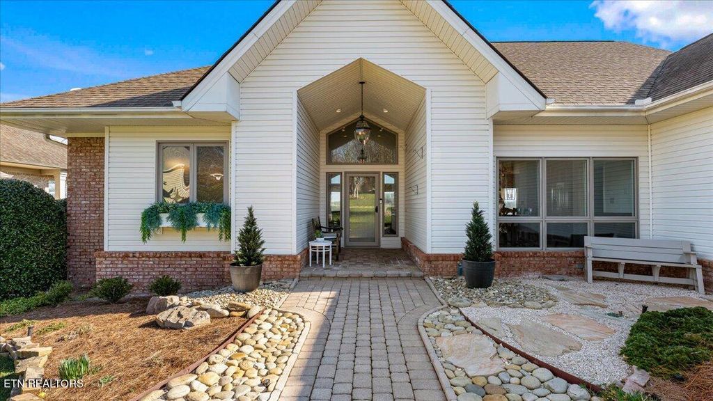 Photo of 219 Tuhdegwa Lane, Loudon, TN 37774 (MLS # 1324579)