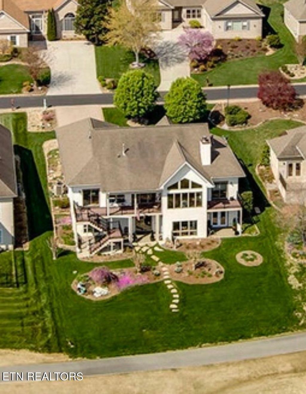 Photo of 219 Tuhdegwa Lane, Loudon, TN 37774 (MLS # 1324579)