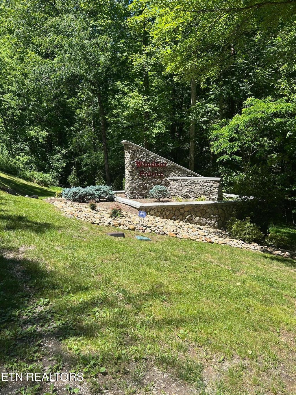 Photo of 63 Stoney Rock Lane, Jacksboro, TN 37757 (MLS # 1339354)