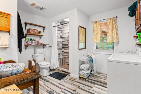 Tiny photo for 101 Mountain View Rd, Robbins, TN 37852 (MLS # 1357640)