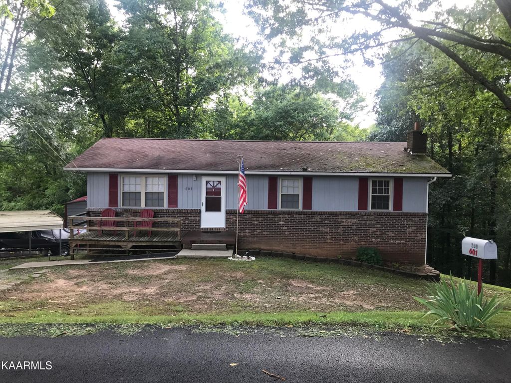 Photo of 601 Harmon Rd, New Tazewell, TN 37825 (MLS # 1236438)