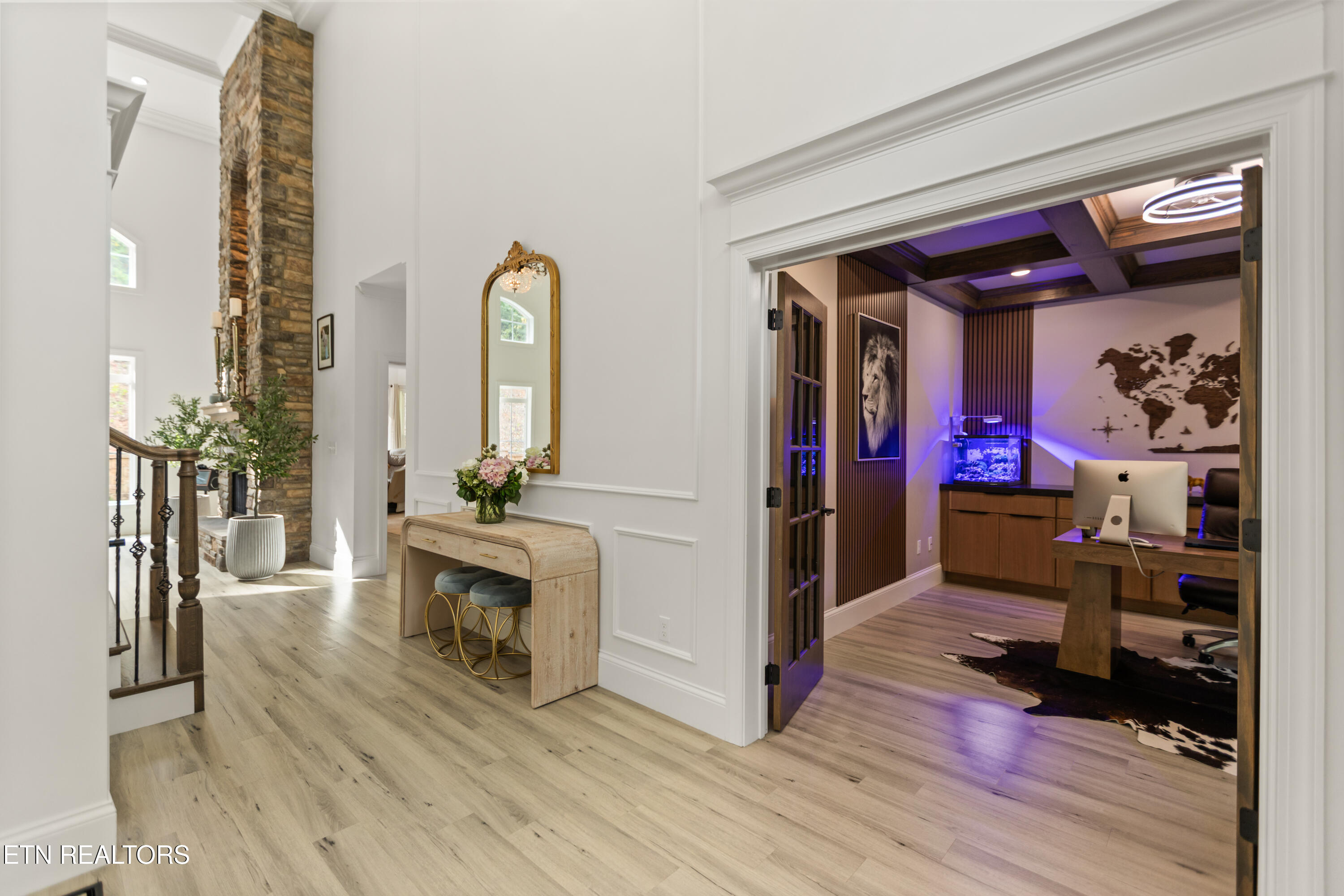 Knoxville, Tennessee, 37917, United States, 4 Bedrooms Bedrooms, ,4 BathroomsBathrooms,Residential,Active,2033980