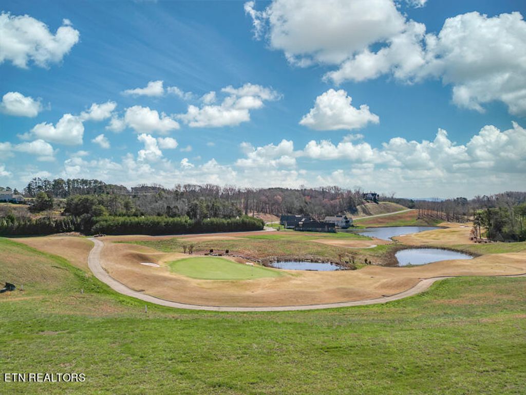 Photo of 883 Navigator Drive, Lenoir City, TN 37772 (MLS # 1255540)