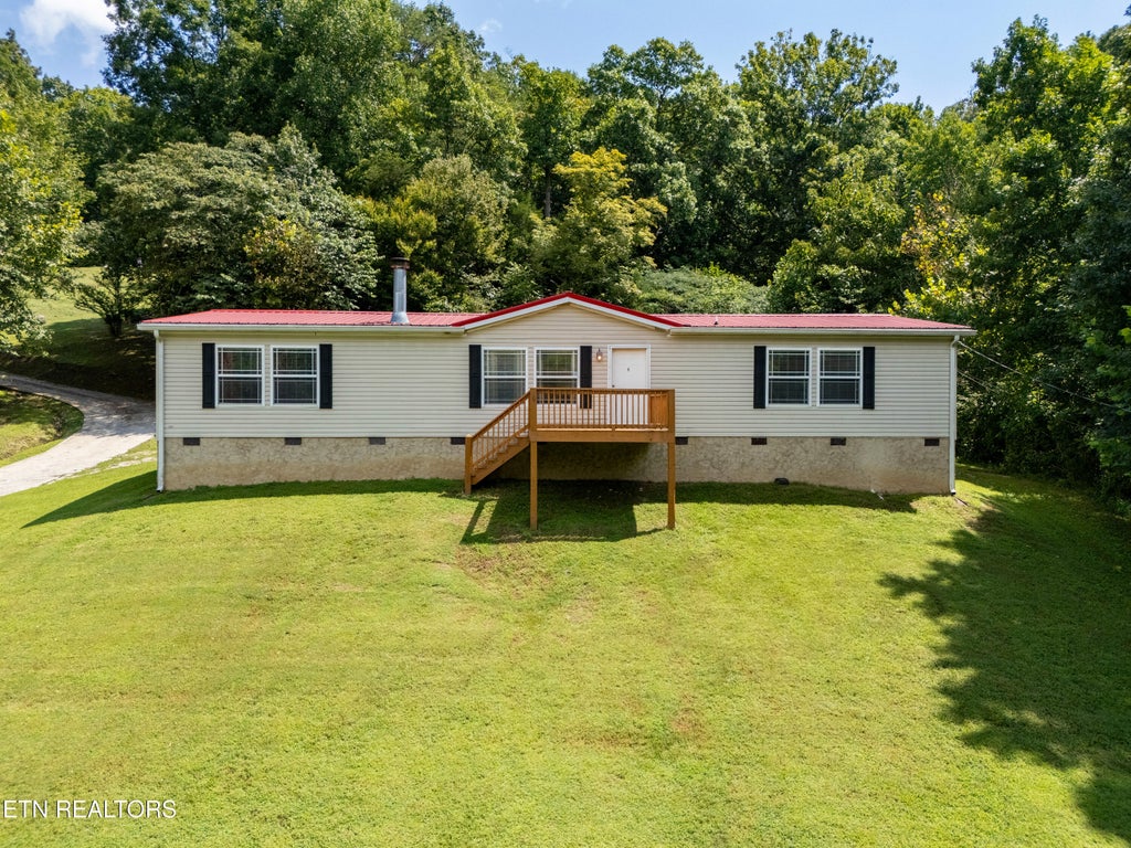 Photo of 338 Old Clear Branch Lane, Rocky Top, TN 37769 (MLS # 1353163)