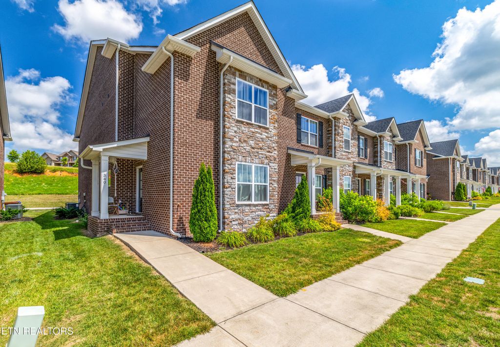 Photo of 338 Broadberry Ave, Oak Ridge, TN 37830 (MLS # 1347958)