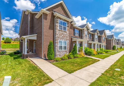 Photo of 338 Broadberry Ave, Oak Ridge, TN 37830 (MLS # 1347958)
