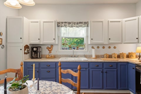 Tiny photo for 134 McKinney Rd, Harriman, TN 37748 (MLS # 1355794)