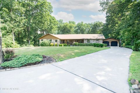 146 Lake Hills Drive Oak Ridge TN 37830