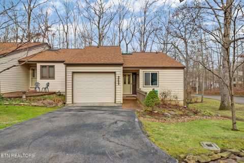 Photo of 388 Lake Catherine Court, Crossville, TN 38558 (MLS # 1326006)