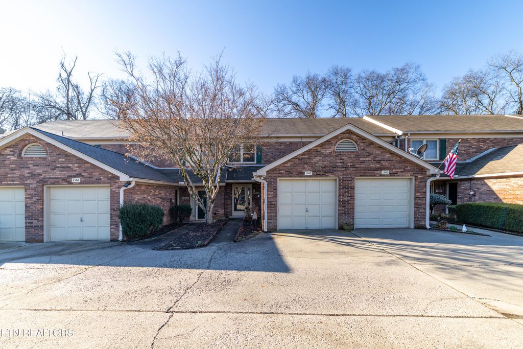 Photo of 136 Durwood Rd #C, Knoxville, TN 37922 (MLS # 1329852)