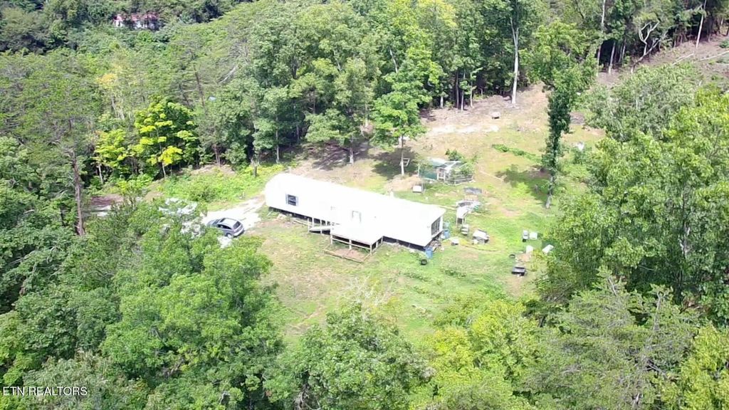 Photo of 3112 Gibson Rd, Strawberry Plains, TN 37871 (MLS # 1281660)