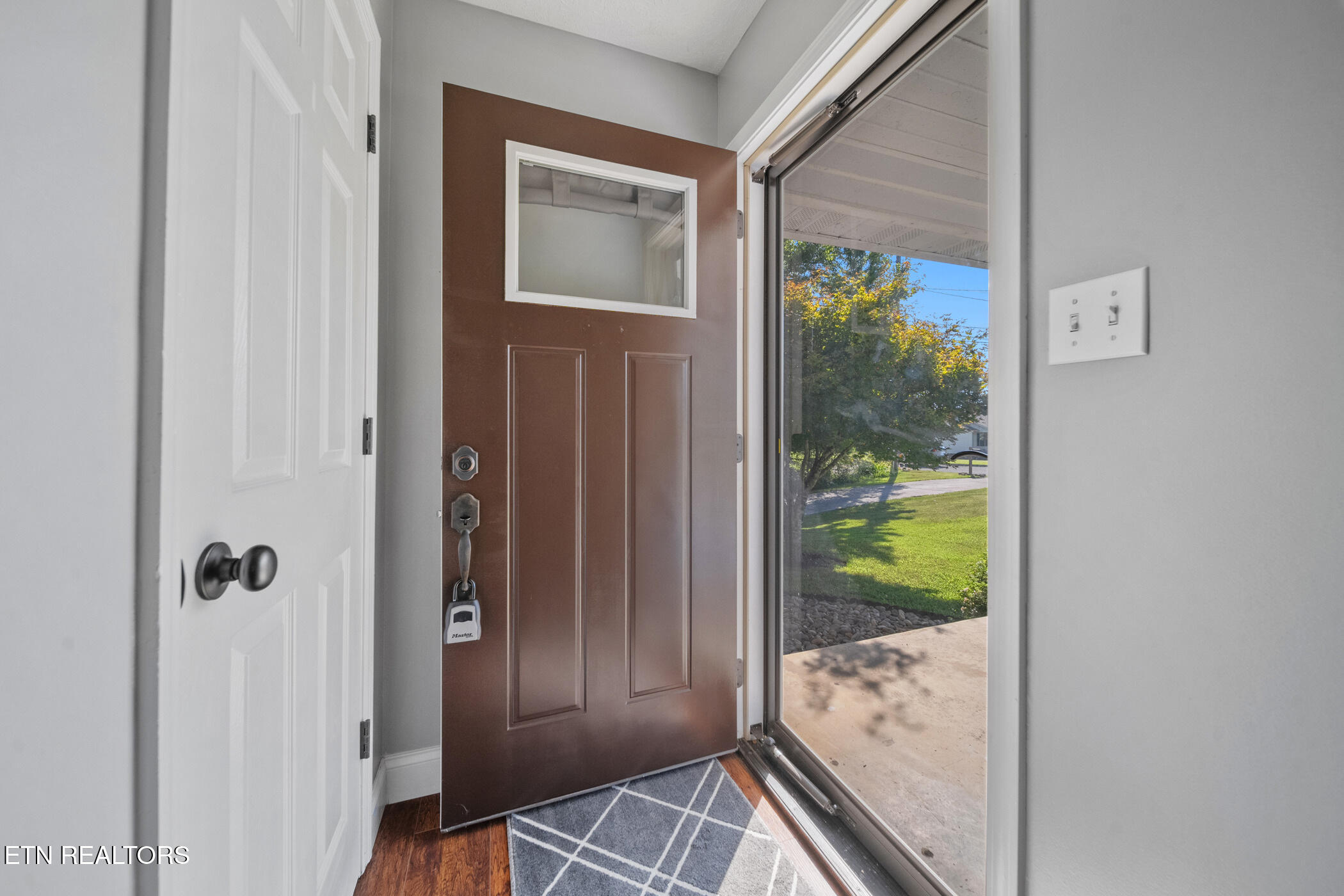 1467 Kay View Drive