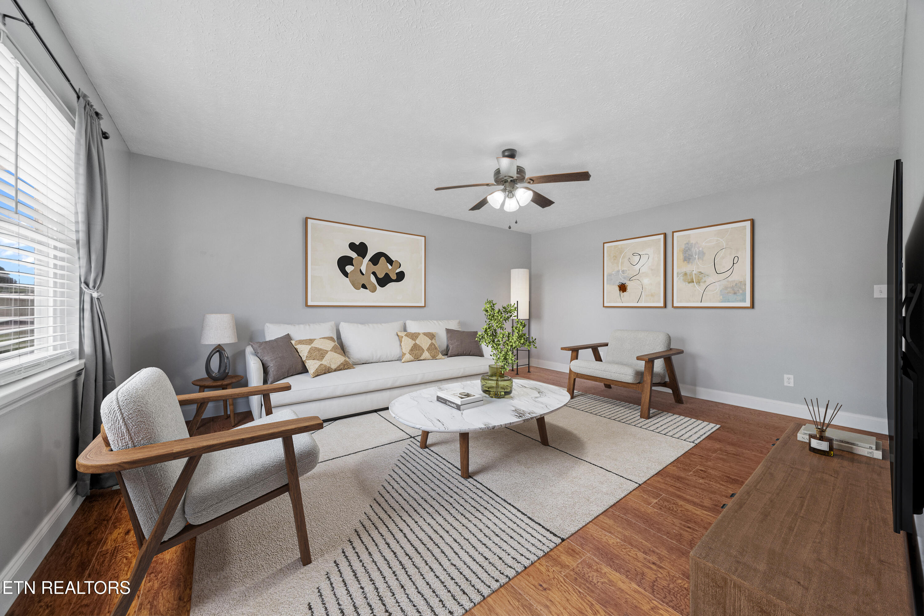 1467 Kay View Drive