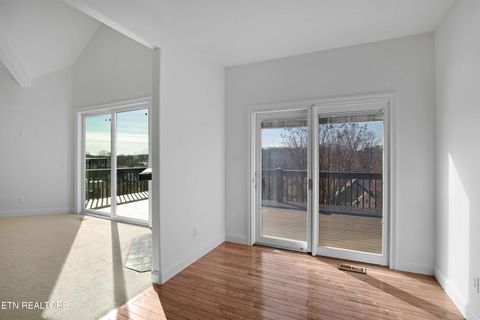 Tiny photo for 1049 Rarity Bay Pkwy, Vonore, TN 37885 (MLS # 1319187)