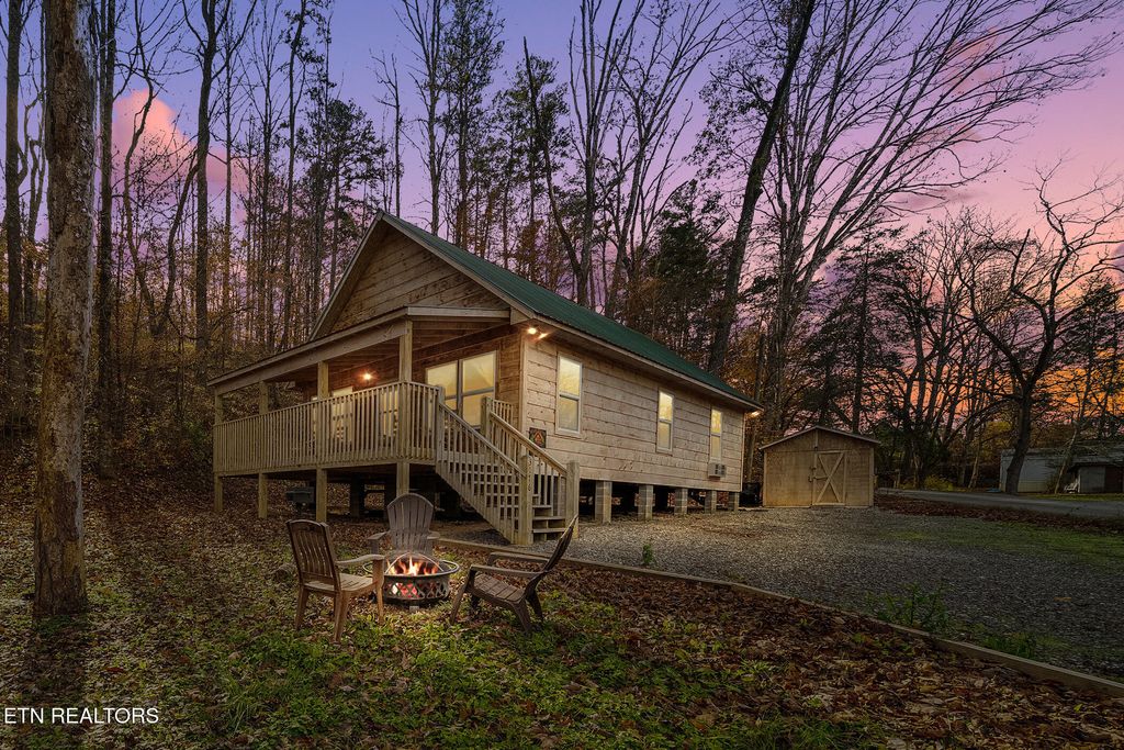 Photo of 3176 Mcgill Rd, Sevierville, TN 37862 (MLS # 1297677)