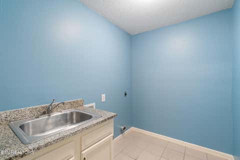 Tiny photo for 1601 Garland Rd, Knoxville, TN 37922 (MLS # 1349618)