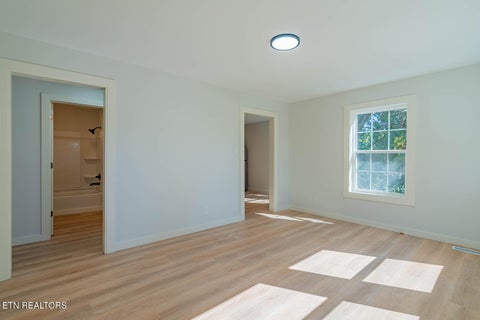 Tiny photo for 820 S Castle St, Knoxville, TN 37914 (MLS # 1359708)