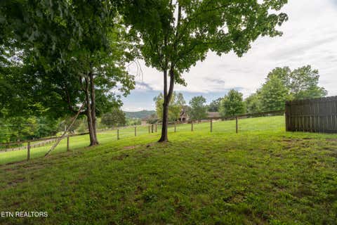 Tiny photo for 504 Sinking Springs Rd, Clinton, TN 37716 (MLS # 1350157)
