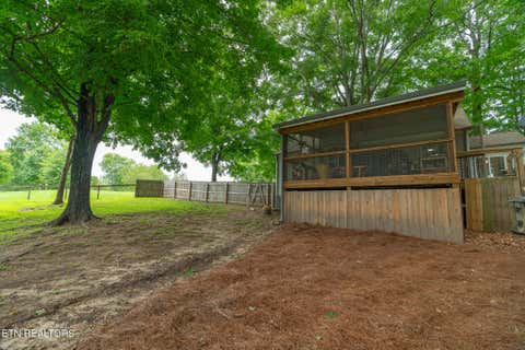 Tiny photo for 504 Sinking Springs Rd, Clinton, TN 37716 (MLS # 1350157)