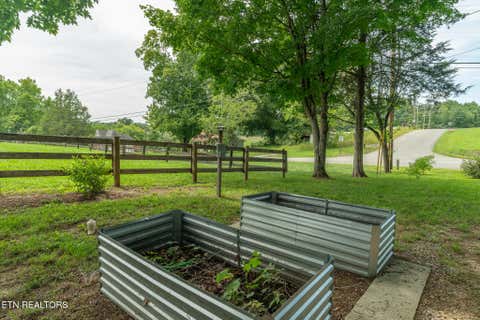 Tiny photo for 504 Sinking Springs Rd, Clinton, TN 37716 (MLS # 1350157)
