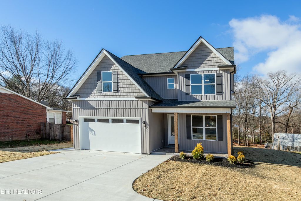 Photo of 2067 Cecil Johnson Rd, Knoxville, TN 37921 (MLS # 1324216)