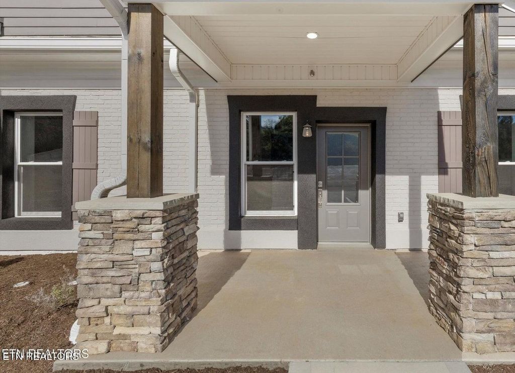 Photo of 4411 Legends Way #H, Maryville, TN 37801 (MLS # 1325201)