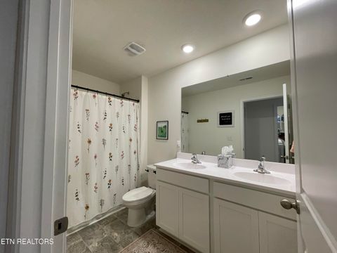 Tiny photo for 136 Harbour Pointe Lane, Oak Ridge, TN 37830 (MLS # 1338322)