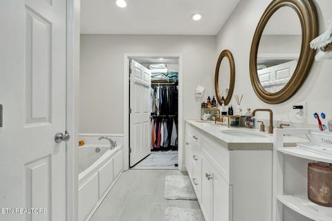 Tiny photo for 241 County Road 158, Riceville, TN 37370 (MLS # 1337717)