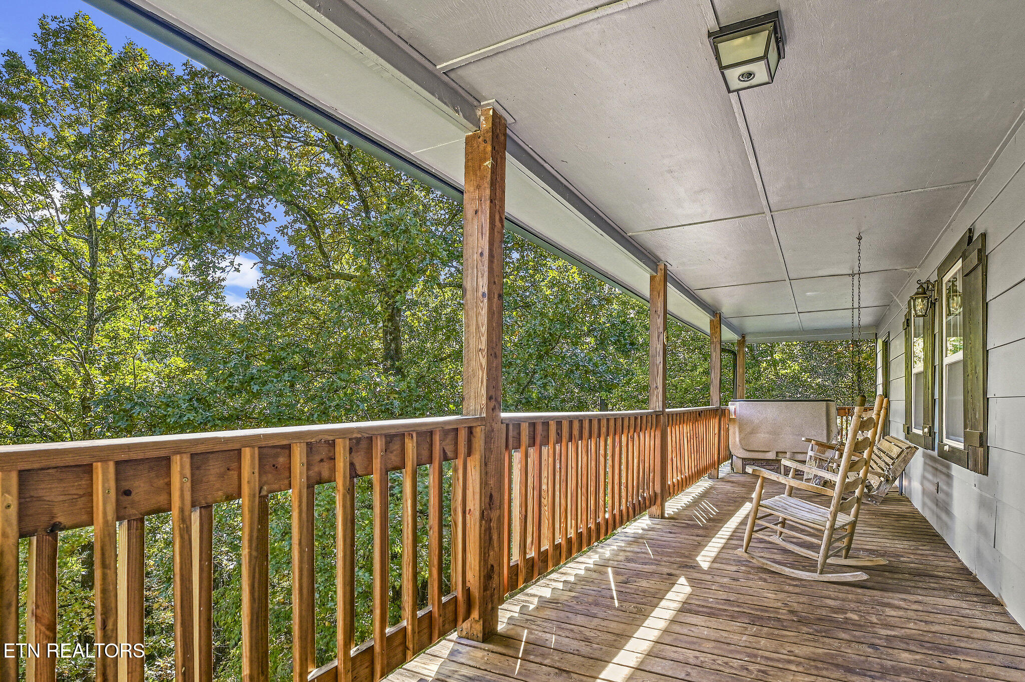 3263 Cove Creek Way