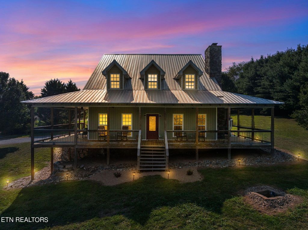 Photo of 2314 Ellejoy Rd, Walland, TN 37886 (MLS # 1275336)