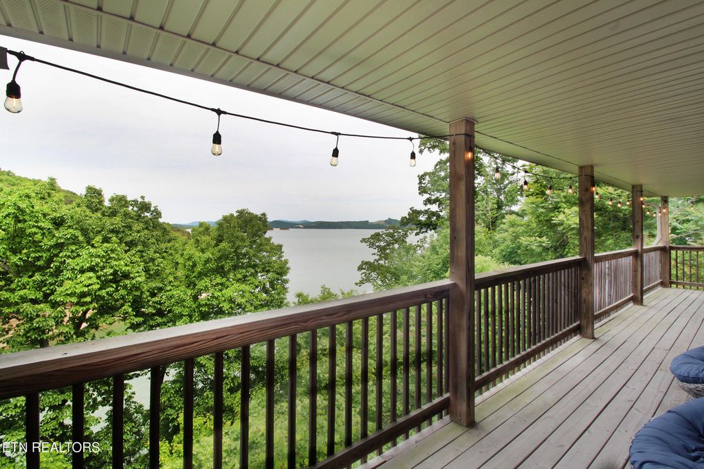 Photo of 233 Sequoyah Tr, Rutledge, TN 37861 (MLS # 1339929)