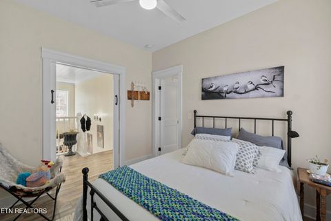 Tiny photo for 998 Luna Way, Parrottsville, TN 37843 (MLS # 1330204)