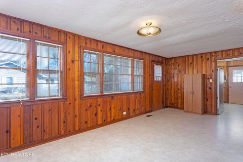 Tiny photo for 442 W Rhea Ave, Spring City, TN 37381 (MLS # 1321764)