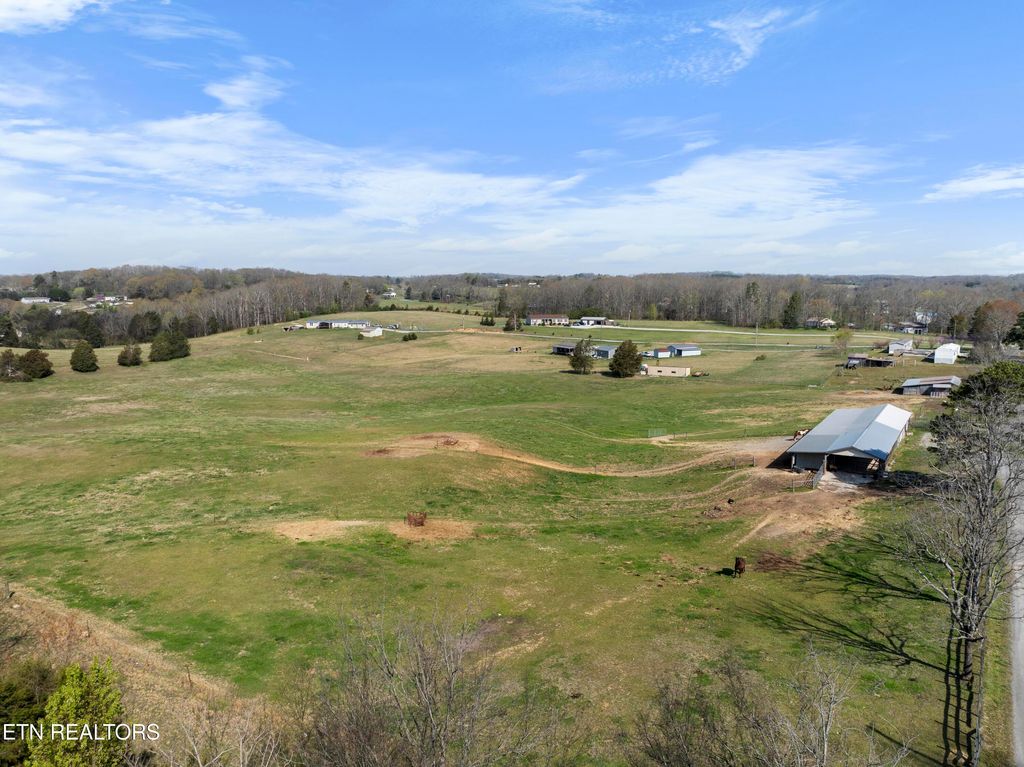 Photo of 5816 Caldwell Rd, Loudon, TN 37774 (MLS # 1334479)